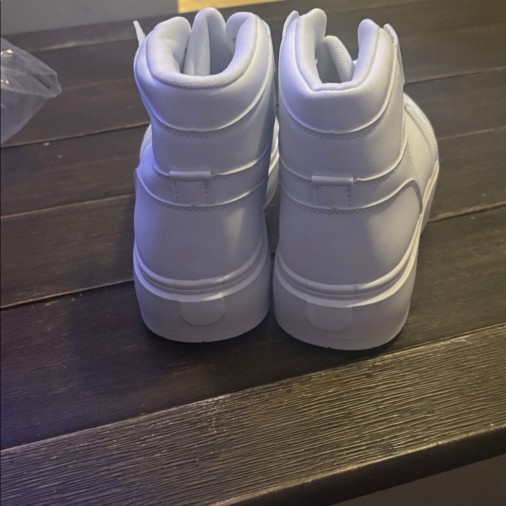 Pretty little thing White High-Top Sneakers - Classic Athletic Style - Picture 3 of 8